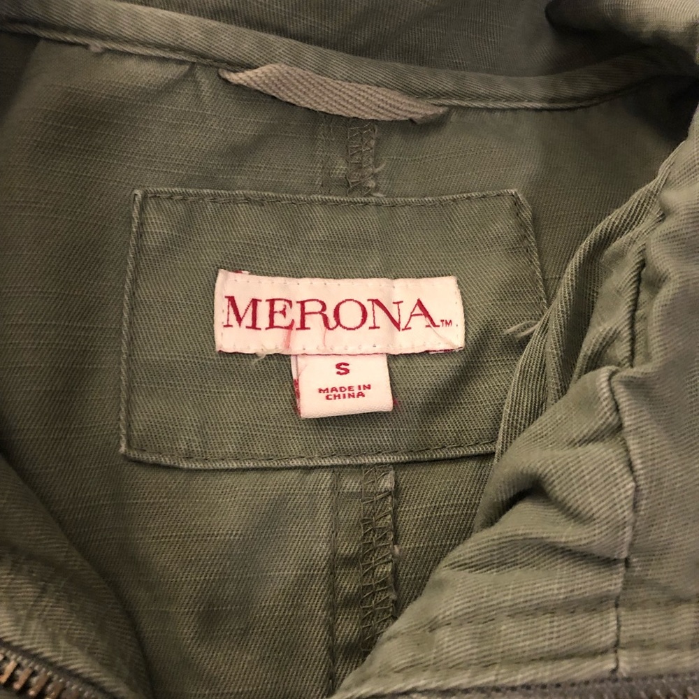 Women’s Utility Jacket - Picture 2 of 3